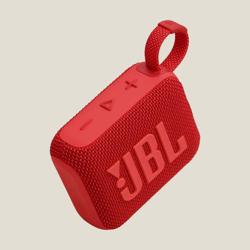 JBL Go 4 · Parlante Bluetooth portátil, color rojo — vista 3/4