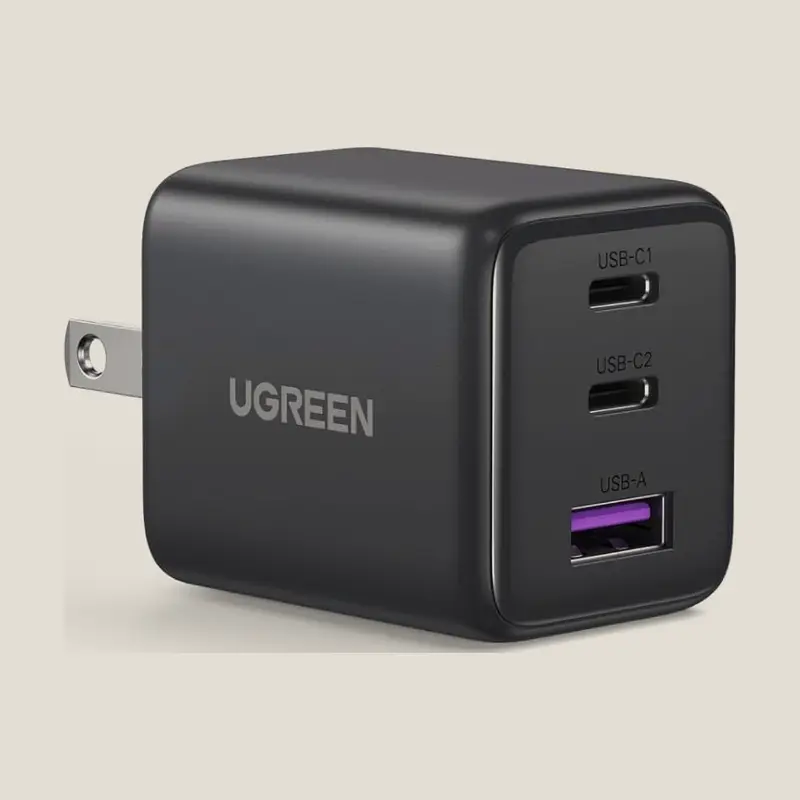 Ugreen Cargador 30W GaN II · 3 puertos
